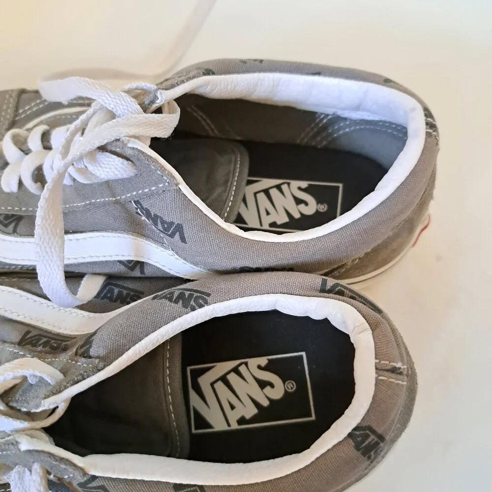 Vans Old Skool skate shoes grey, men 7.5, women's 9